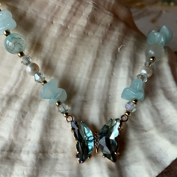 BLUE Heart and Butterfly Necklaces with natural stones - Picture 7 of 11